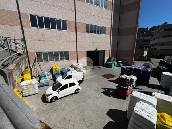 locale commerciale in affitto ad Arenzano