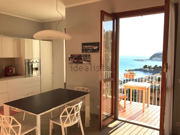 appartamento in affitto ad Arenzano