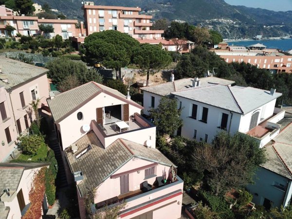 appartamento in affitto ad Arenzano