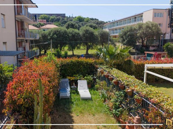 casa indipendente in affitto ad Arenzano
