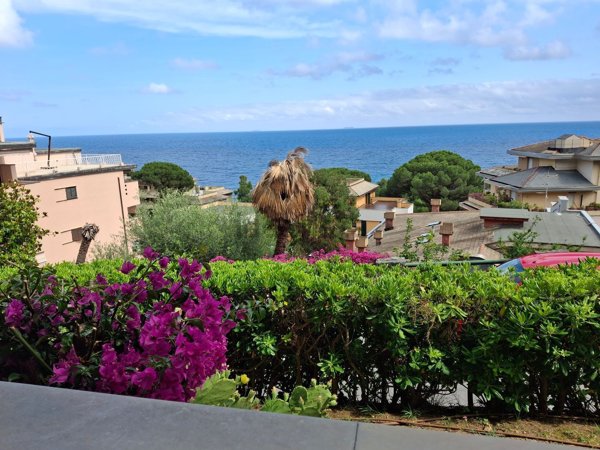 appartamento in affitto ad Arenzano