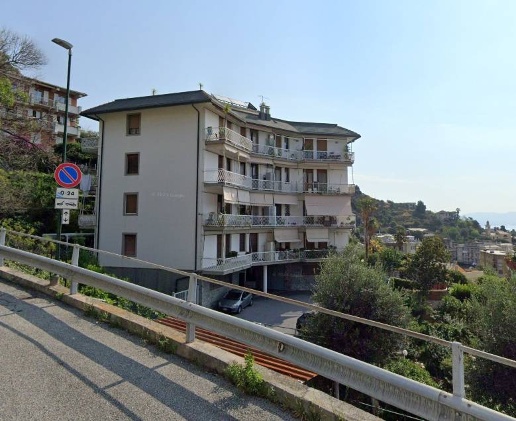 appartamento in affitto ad Arenzano in zona Terrarossa