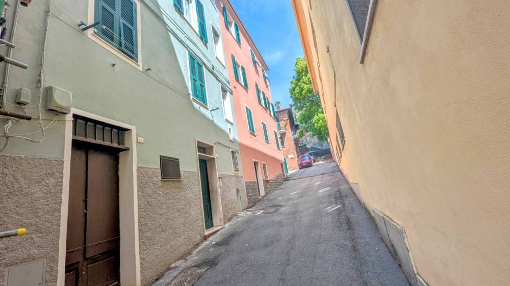 appartamento in affitto ad Arenzano in zona Terralba