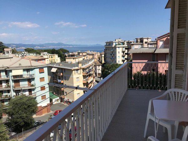 appartamento in affitto ad Arenzano in zona Terralba