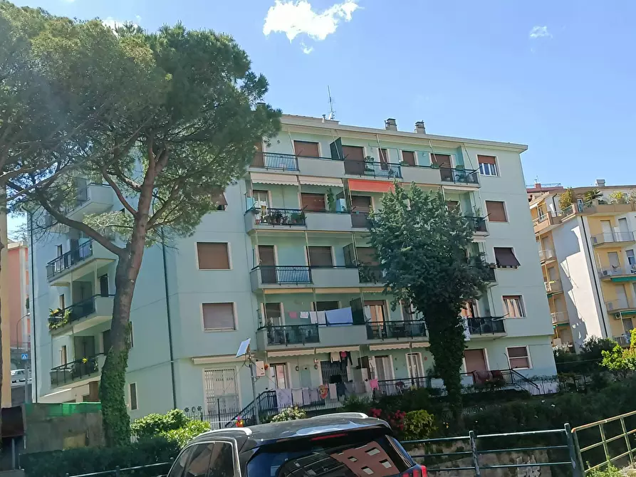 appartamento in affitto ad Arenzano in zona Terralba