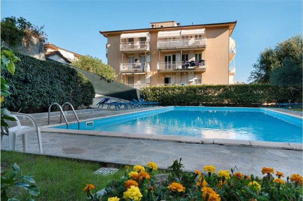 appartamento in affitto ad Arenzano in zona Terralba