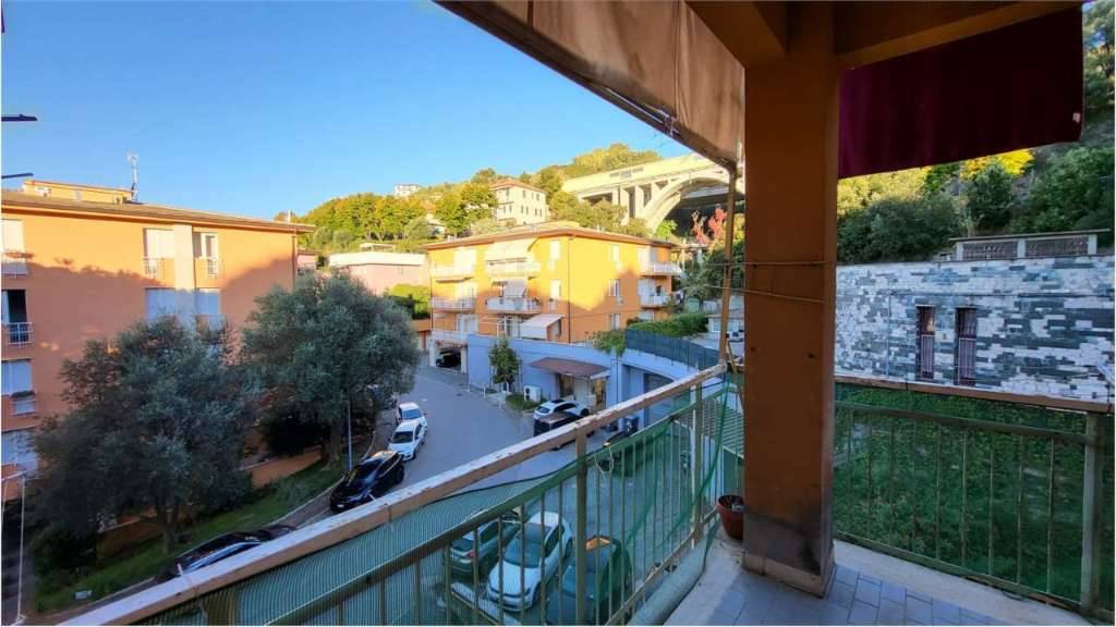 appartamento in affitto ad Arenzano in zona Terralba