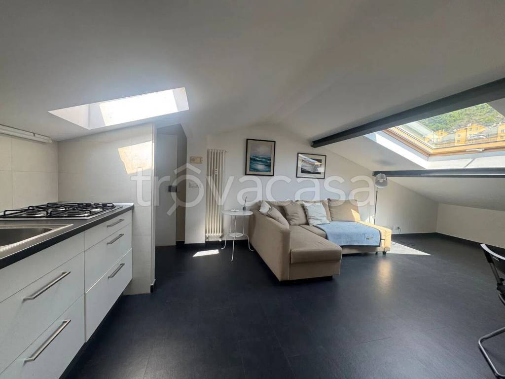 appartamento in affitto a Bogliasco in zona Sessarego