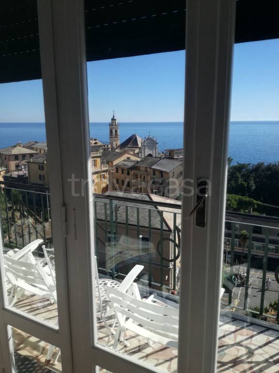 appartamento in affitto a Bogliasco