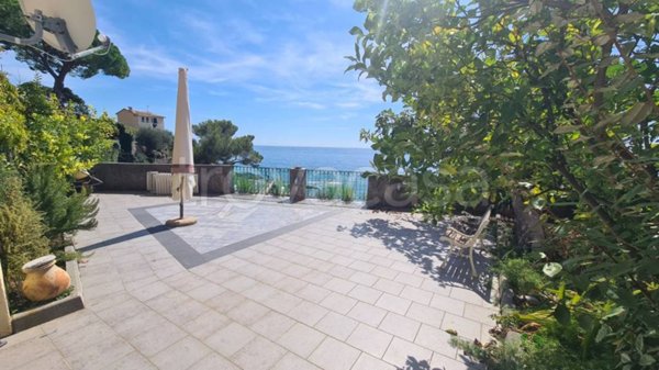 casa indipendente in affitto a Bogliasco