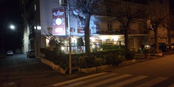 negozio in affitto a Busalla