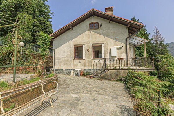 casa indipendente in affitto a Campomorone