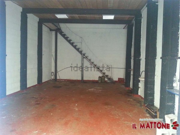 locale di sgombero in affitto a Campomorone