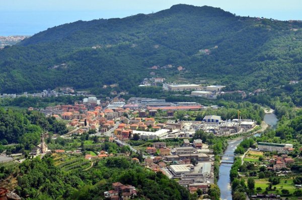 appartamento in affitto a Carasco