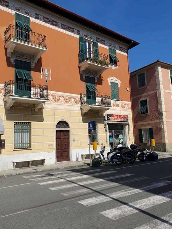 locale commerciale in affitto a Casarza Ligure