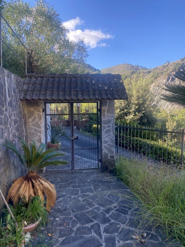 casa indipendente in affitto a Casarza Ligure