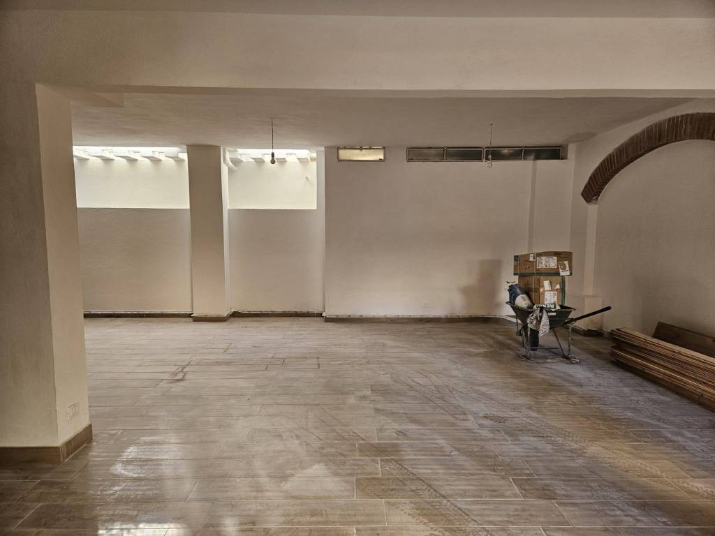 negozio in affitto a Chiavari