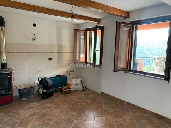 appartamento in affitto a Chiavari in zona Sanguineto