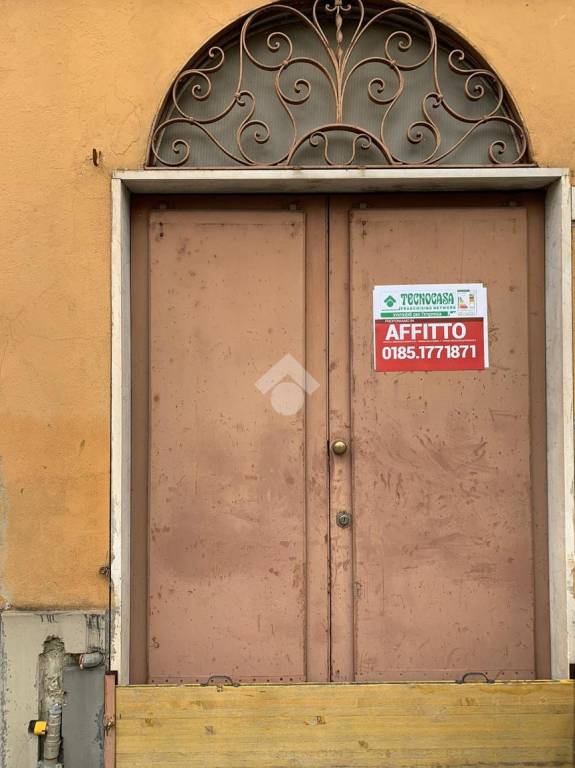 negozio in affitto a Chiavari