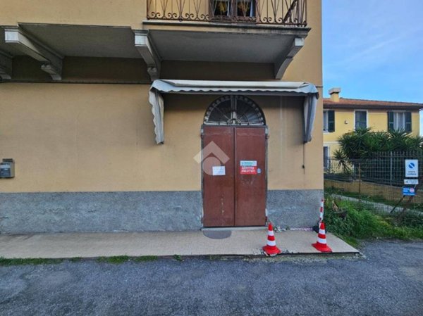 negozio in affitto a Chiavari