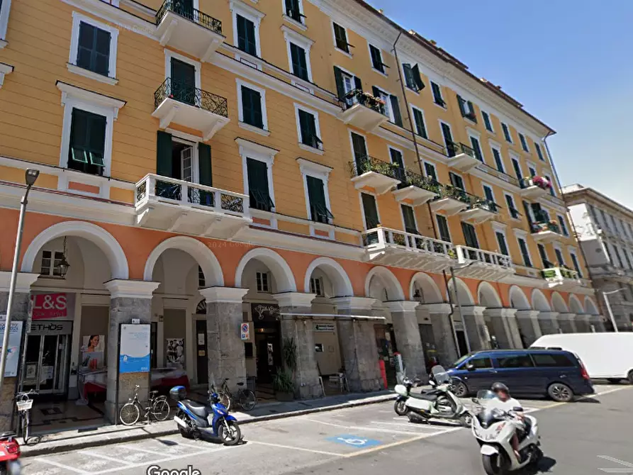 negozio in affitto a Chiavari