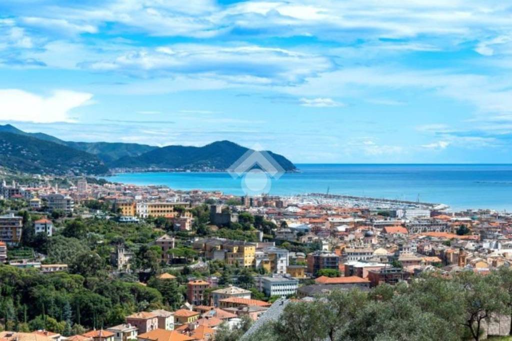 negozio in affitto a Chiavari
