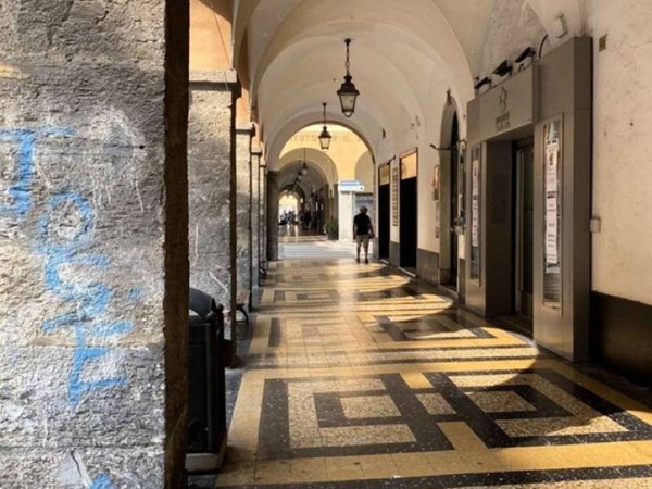 negozio in affitto a Chiavari