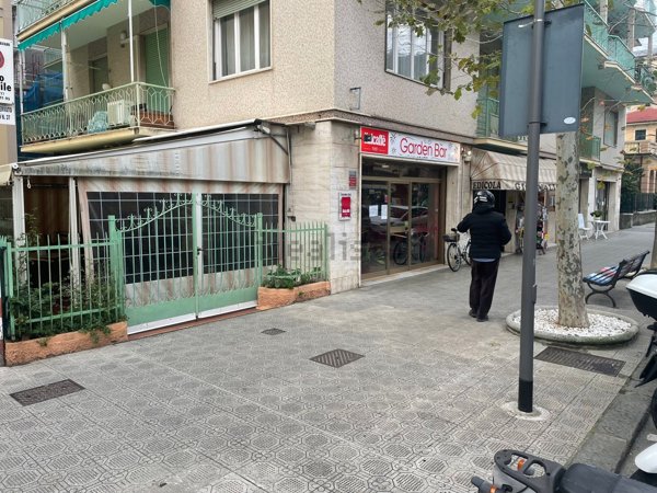 negozio in affitto a Chiavari