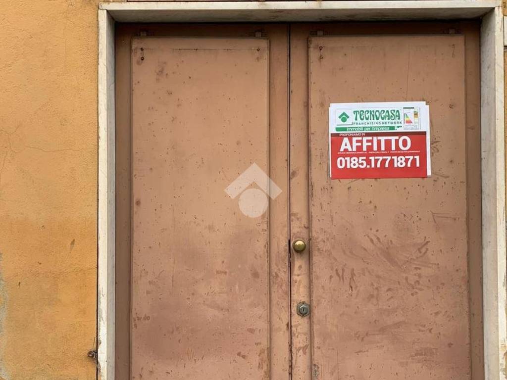 negozio in affitto a Chiavari