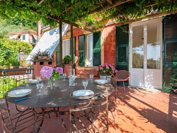 casa indipendente in affitto a Chiavari in zona Caperana