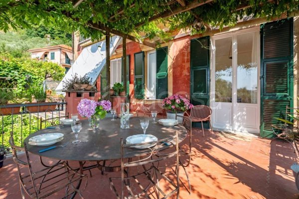 appartamento in affitto a Chiavari in zona Caperana