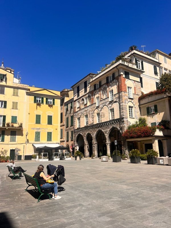 locale commerciale in affitto a Chiavari