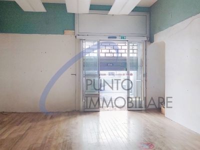 negozio in affitto a Chiavari
