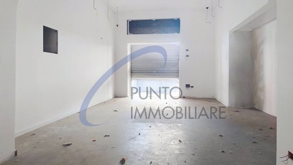 locale commerciale in affitto a Chiavari
