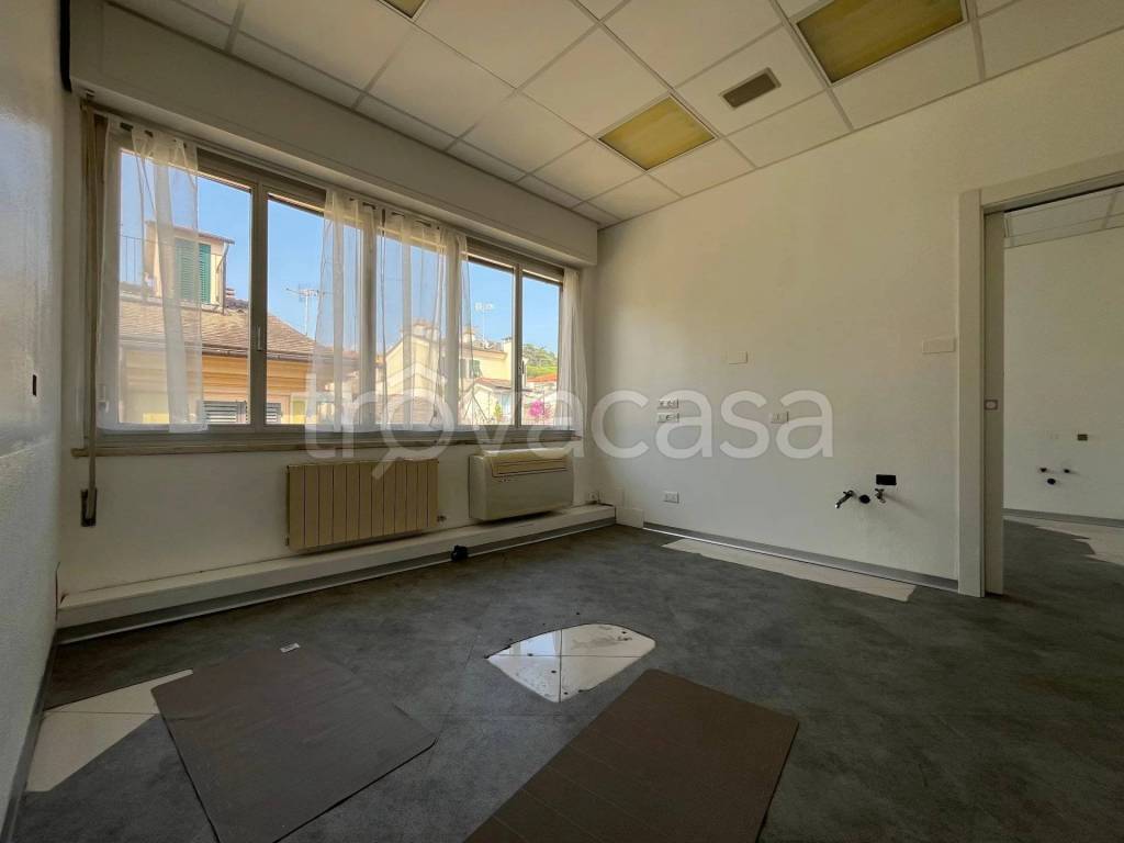 ufficio in affitto a Chiavari