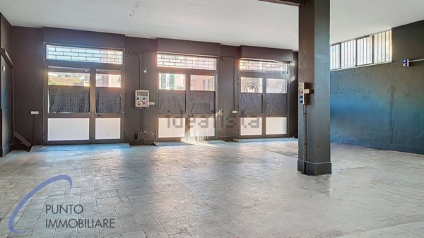 locale commerciale in affitto a Chiavari