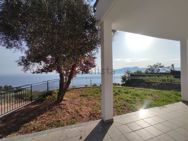 casa indipendente in affitto a Chiavari in zona Sant'Andrea di Rovereto