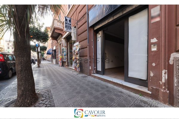 locale commerciale in affitto a Chiavari