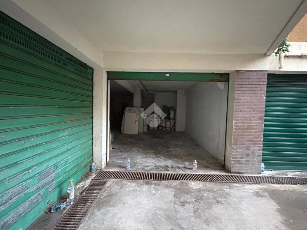 locale di sgombero in affitto a Chiavari in zona Entella