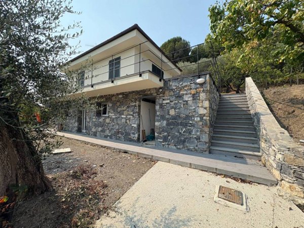 casa indipendente in affitto a Chiavari