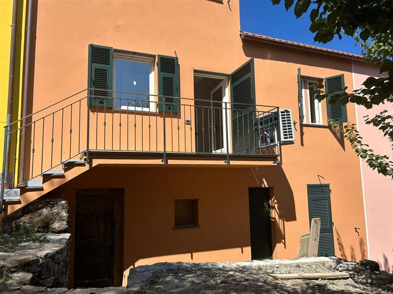 appartamento in affitto a Chiavari in zona Campodonico