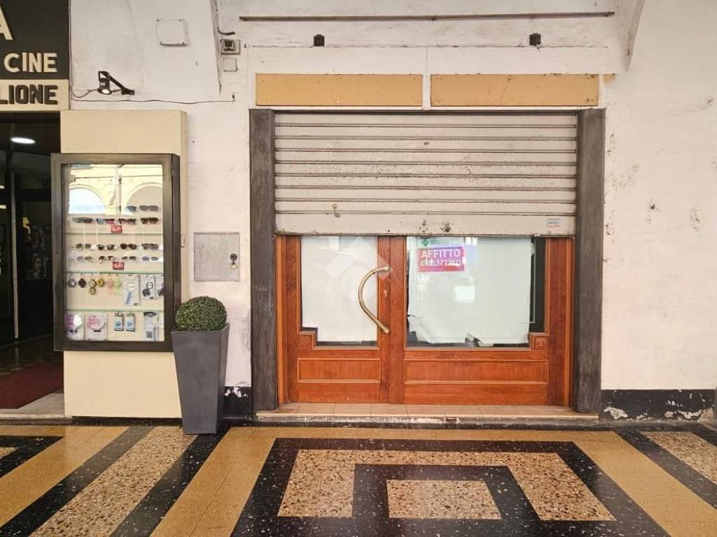negozio in affitto a Chiavari