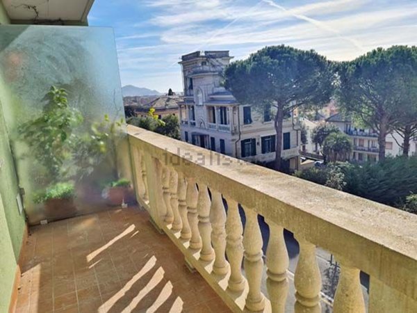 appartamento in affitto a Chiavari in zona Entella