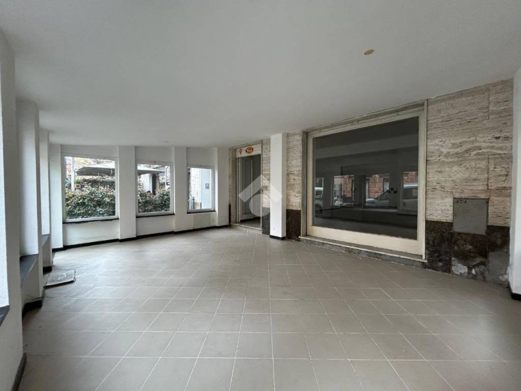 negozio in affitto a Chiavari