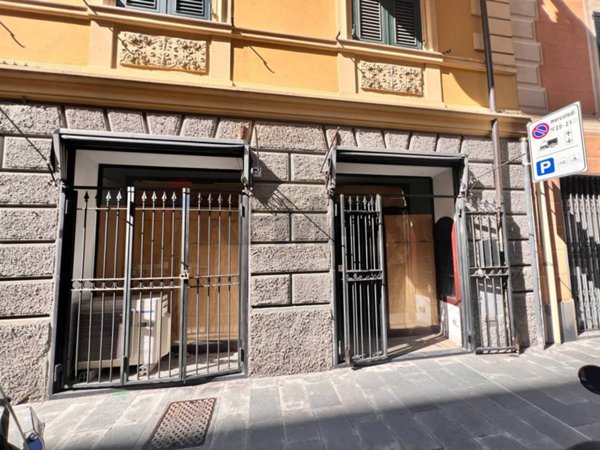 negozio in affitto a Chiavari in zona Entella