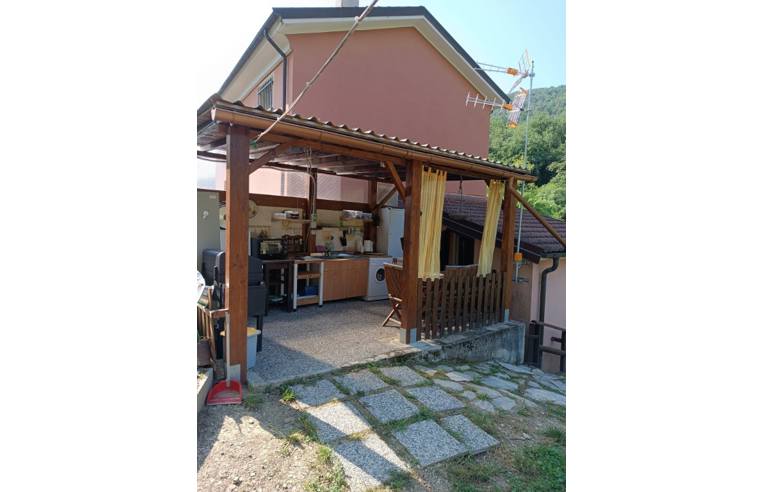 casa indipendente in affitto a Chiavari in zona Sanguineto