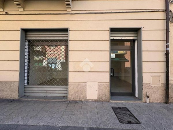 negozio in affitto a Chiavari