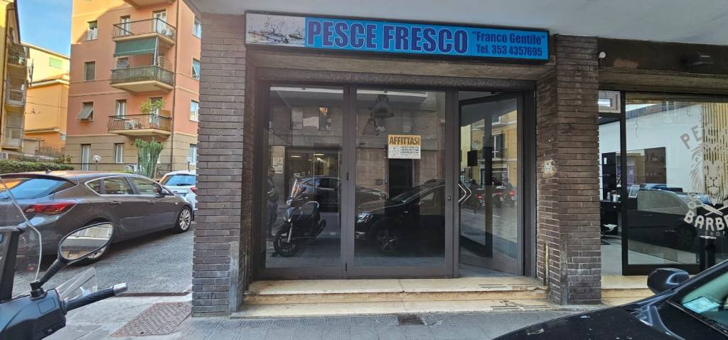 negozio in affitto a Chiavari