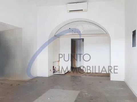 negozio in affitto a Chiavari