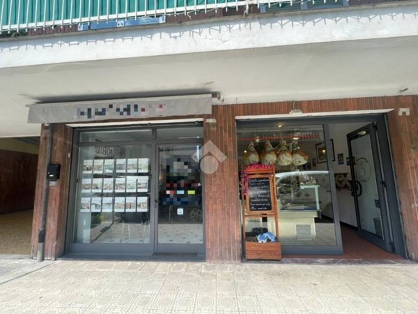 locale commerciale in affitto a Chiavari in zona Entella